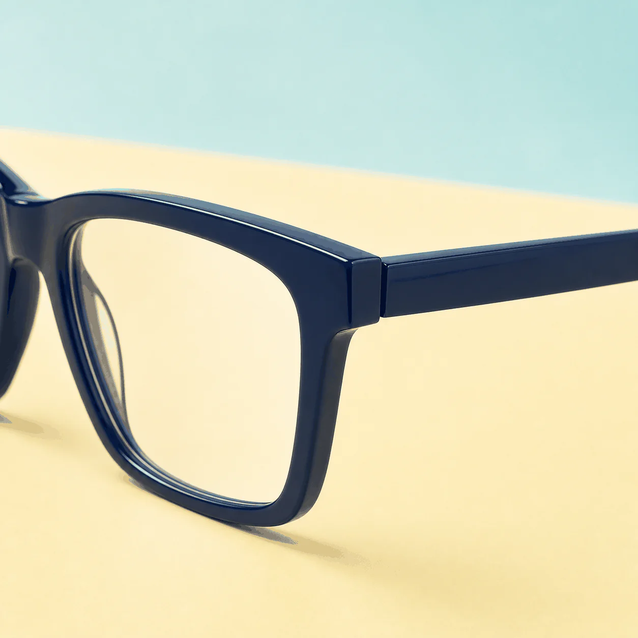 Screenline Reader Glasses - Navy lifestyle view