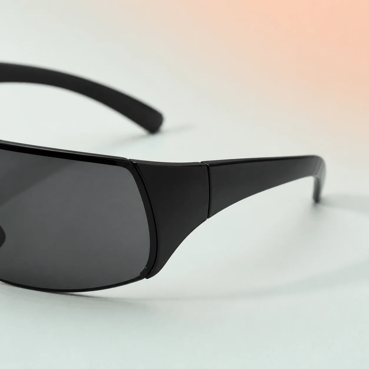 Signal Wrap Sunglasses - Onyx lifestyle view